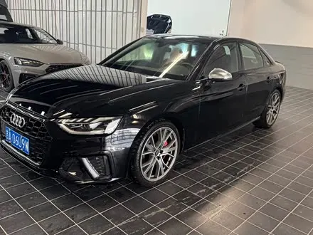 AUDI S4 — из Китая под ключ