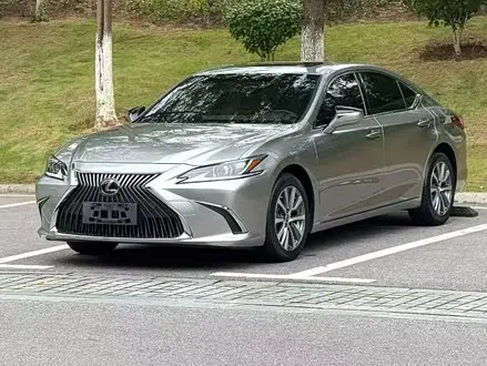 LEXUS ES — из Китая под ключ