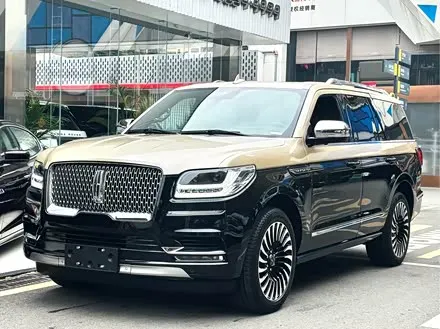 LINCOLN NAVIGATOR 2020