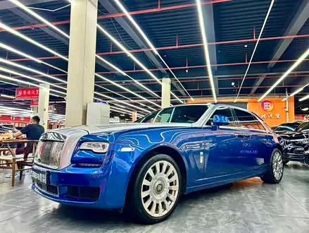 ROLLS-ROYCE GHOST 2014