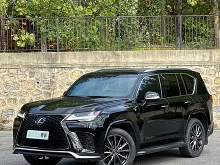 LEXUS LX 2022