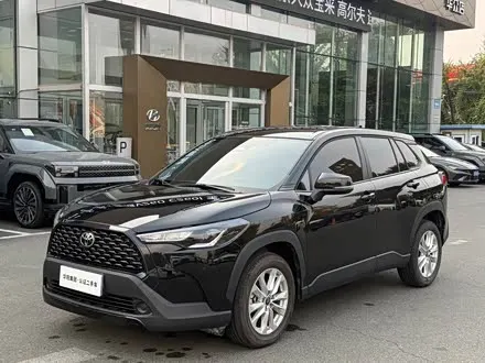 TOYOTA COROLLA CROSS 2024