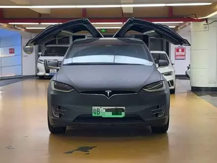 TESLA MODEL X 2016