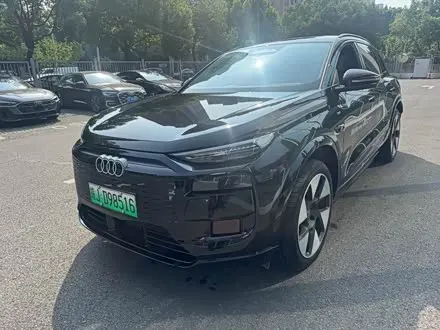 AUDI Q6L E-TRON 2026