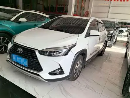TOYOTA YARIS L — из Китая под ключ