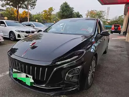 HONGQI E-QM5 2022