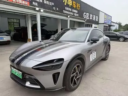 XIAOMI YU7 2025