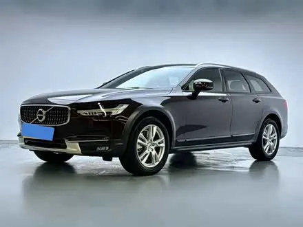 VOLVO V90 2019