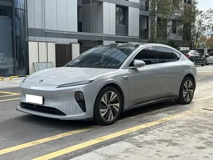 NIO ET5 2024