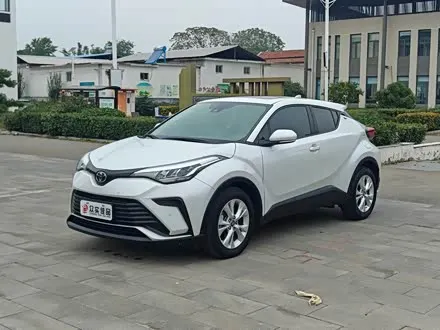 TOYOTA IZOA 2021