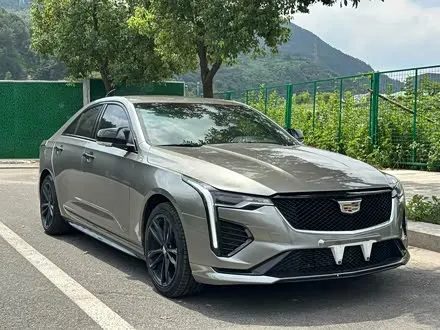 CADILLAC CT4 2021