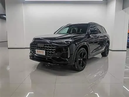 AUDI Q6 2024