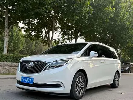 BUICK GL8 — из Китая под ключ