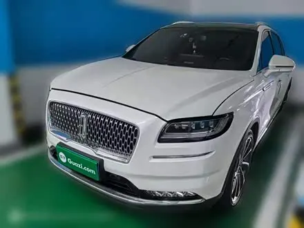 LINCOLN NAUTILUS 2021