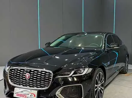 JAGUAR XFL 2022