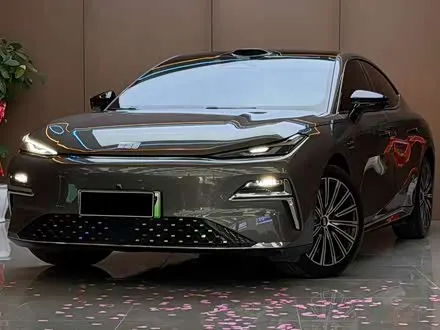 GEELY GALAXY 8 — из Китая под ключ
