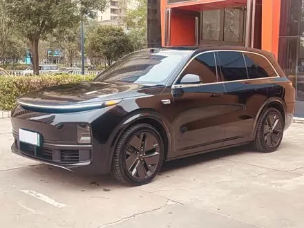 LI AUTO L8 — из Кореи под ключ