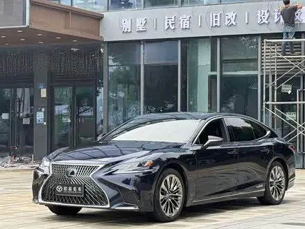 LEXUS LS 2018