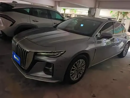 HONGQI H5 — из Китая под ключ