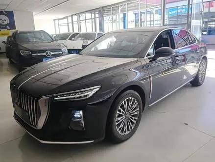 HONGQI H5 — из Китая под ключ