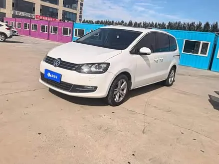 VOLKSWAGEN SHARAN 2014