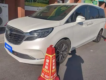 BUICK GL8 — из Китая под ключ