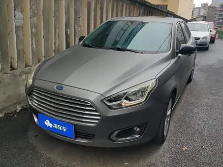 FORD ESCORT 2015