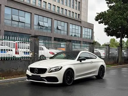 MERCEDES-BENZ C-CLASSAMG 2015