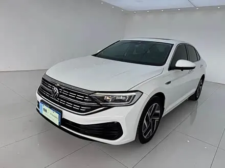 VOLKSWAGEN SAGITAR — из Кореи под ключ
