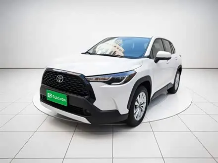 TOYOTA COROLLA CROSS 2024