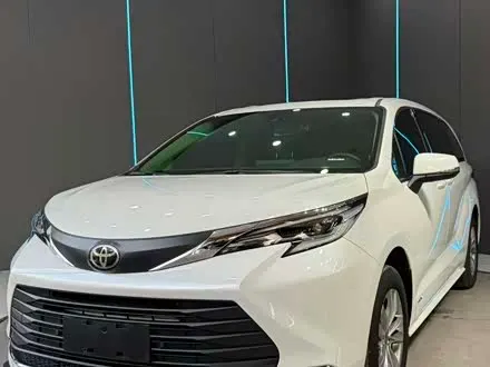 TOYOTA SIENNA — из Китая под ключ