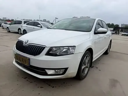 SKODA OCTAVIA 2016