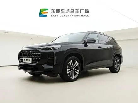 AUDI Q6 2024