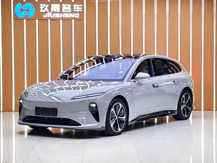 NIO ET5T 2024