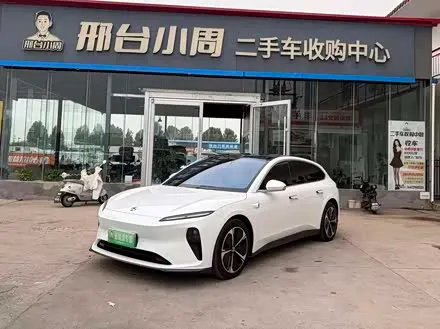 NIO ET5T 2024