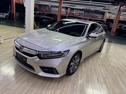 HONDA INSPIRE 2019