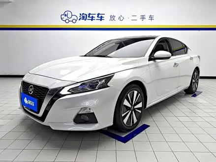 NISSAN TEANA 2021