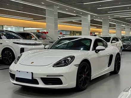 PORSCHE 718 2018