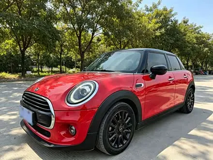 MINI CLUBMAN — из Китая под ключ