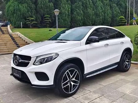MERCEDES-BENZ GLE COUPE AMG 2018