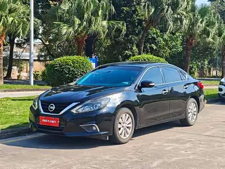 NISSAN TEANA 2016