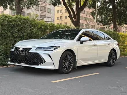 TOYOTA AVALON 2022