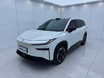 TOYOTA BZ3X 2025