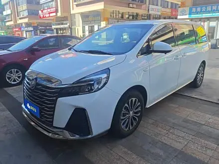 BUICK GL8 — из Китая под ключ