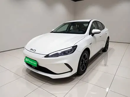 BYD SEAL 05 DM-I 2025