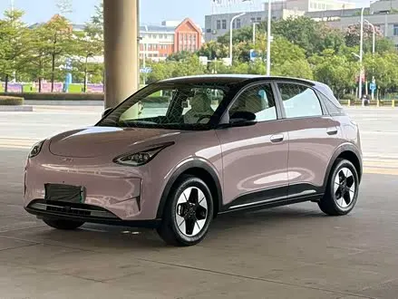 GEELY XINGYUAN 2025