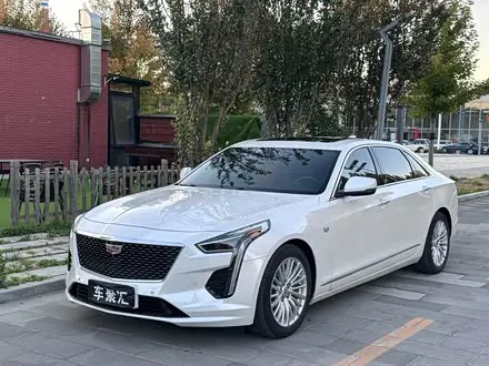 CADILLAC CT6 2019
