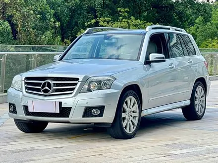 MERCEDES-BENZ GLK-CLASS 2010