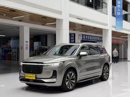 LI AUTO ONE 2021
