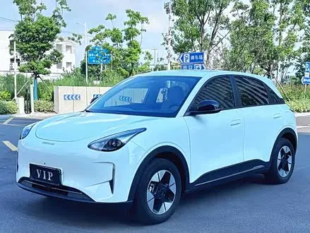 GEELY XINGYUAN 2025